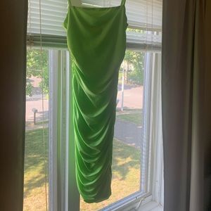new w/out tags Tiger Mist Neon green midi dress